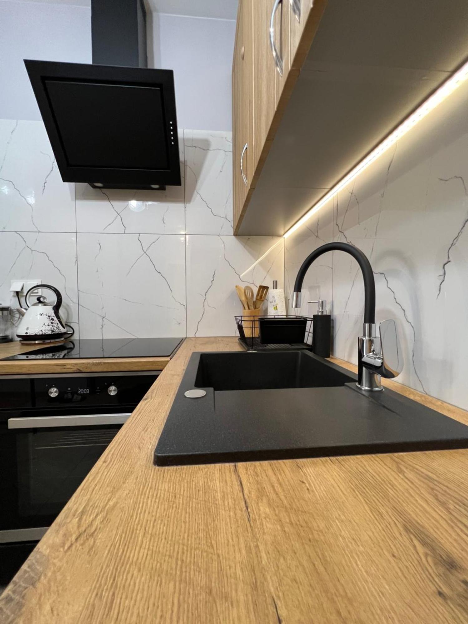 Apartament Alexa Na Tatarskiej A แชมิตช์ ภายนอก รูปภาพ