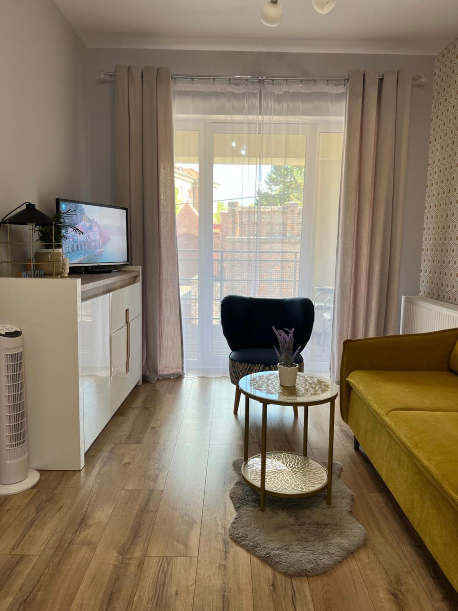 Apartament Alexa Na Tatarskiej A แชมิตช์ ภายนอก รูปภาพ